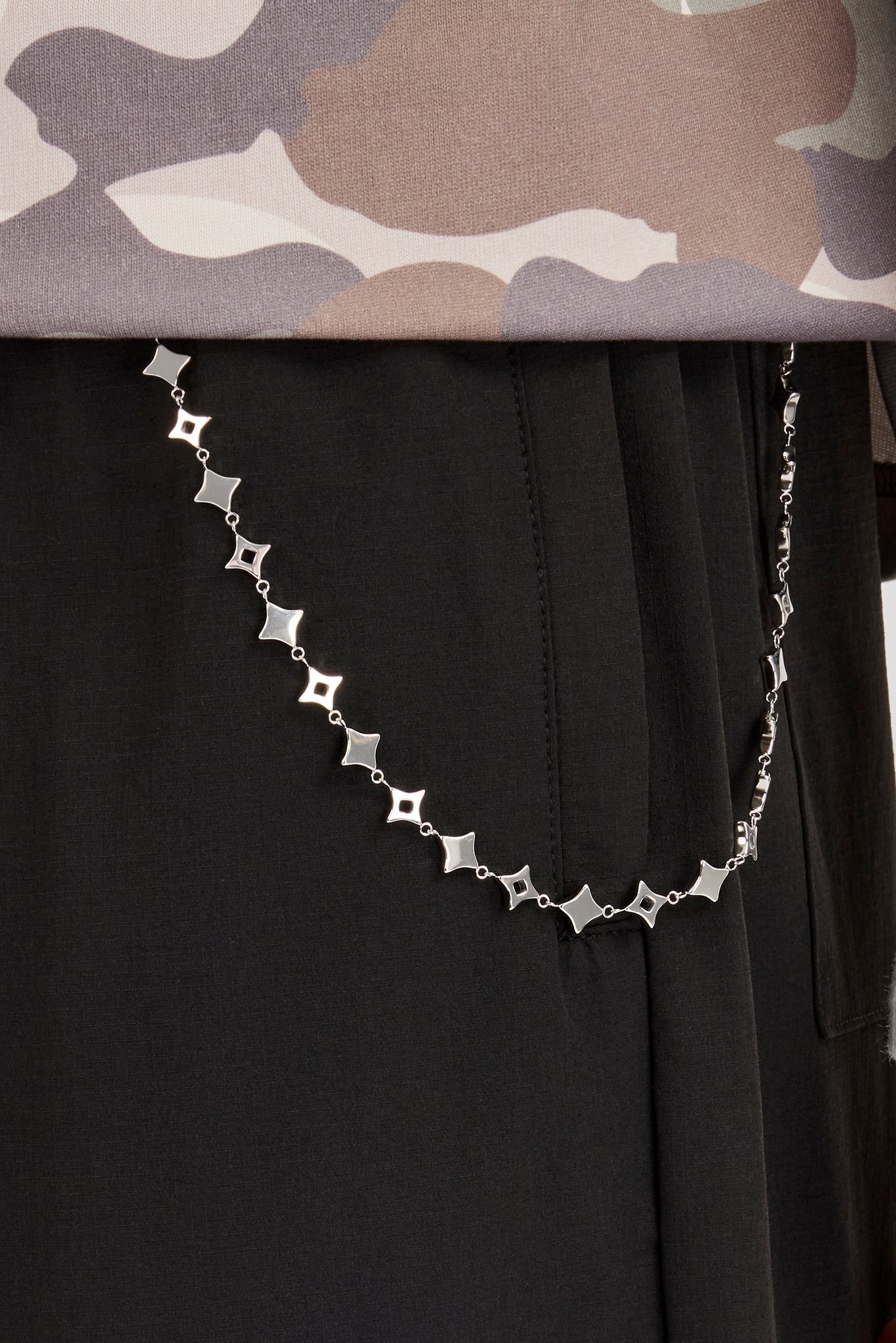 Ripstop Cargo Trouser & Star Outline Jean Chain - Black