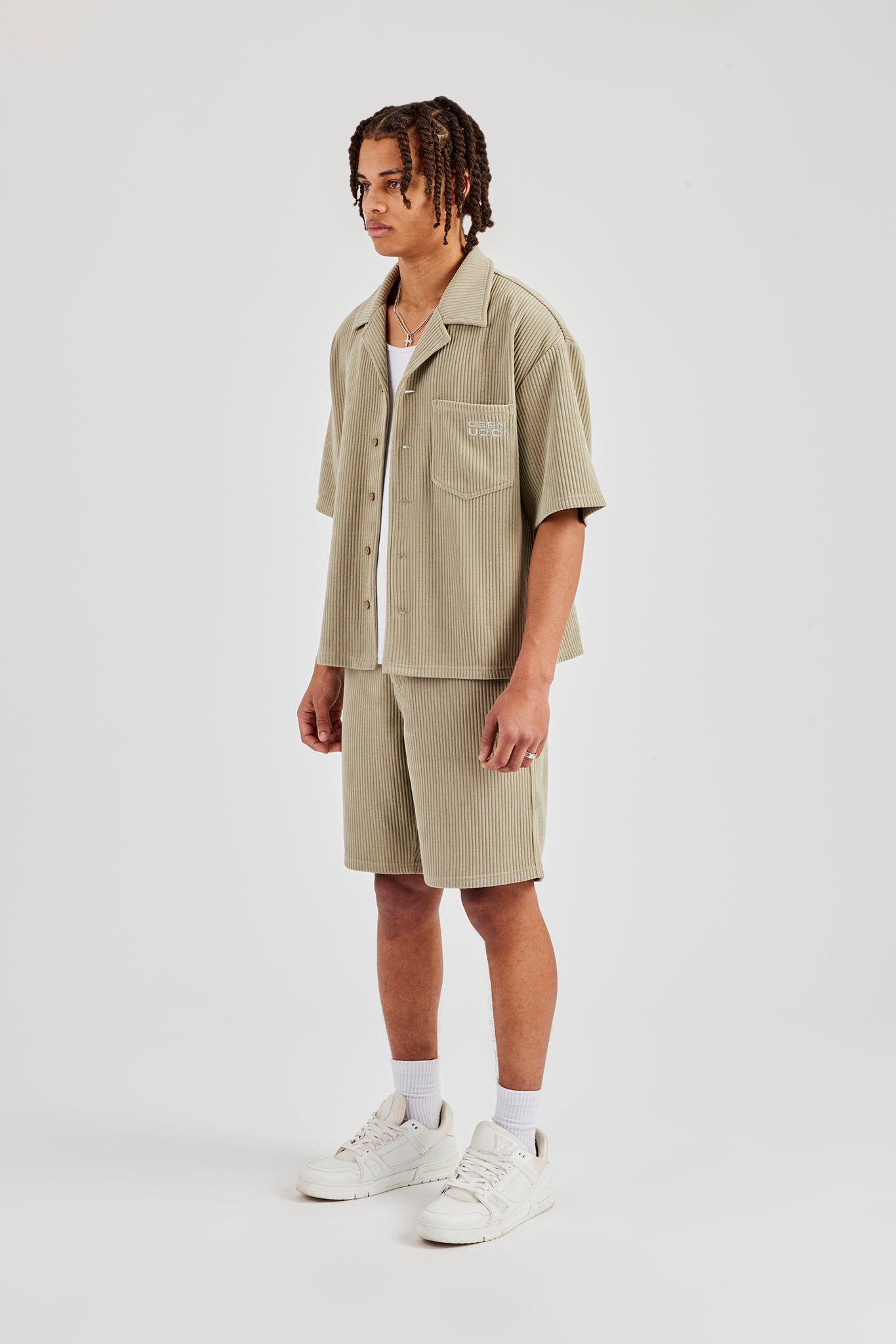 Cord-Hemd mit Reverskragen und Shorts - Khaki