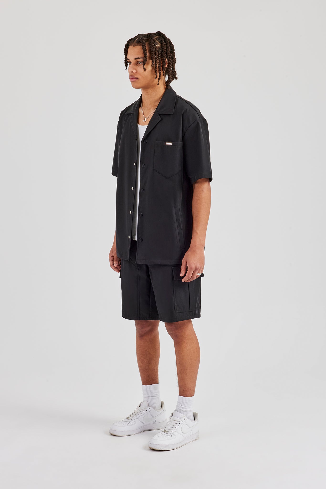 Nylon-Cargohemd und -Shorts - Schwarz