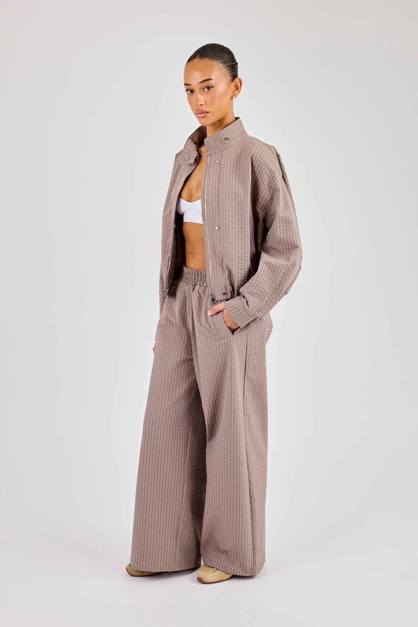 Check Nylon Jacket & Jogger - Beige