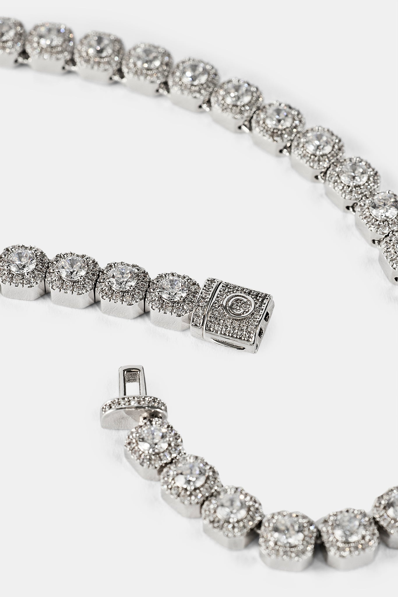 Clustered Tennis Chain - 7mm - White – Cernucci