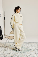 Trainingsjacke mit Stehkragen und weitem Bein, verziert mit Strickbändern – Off-White