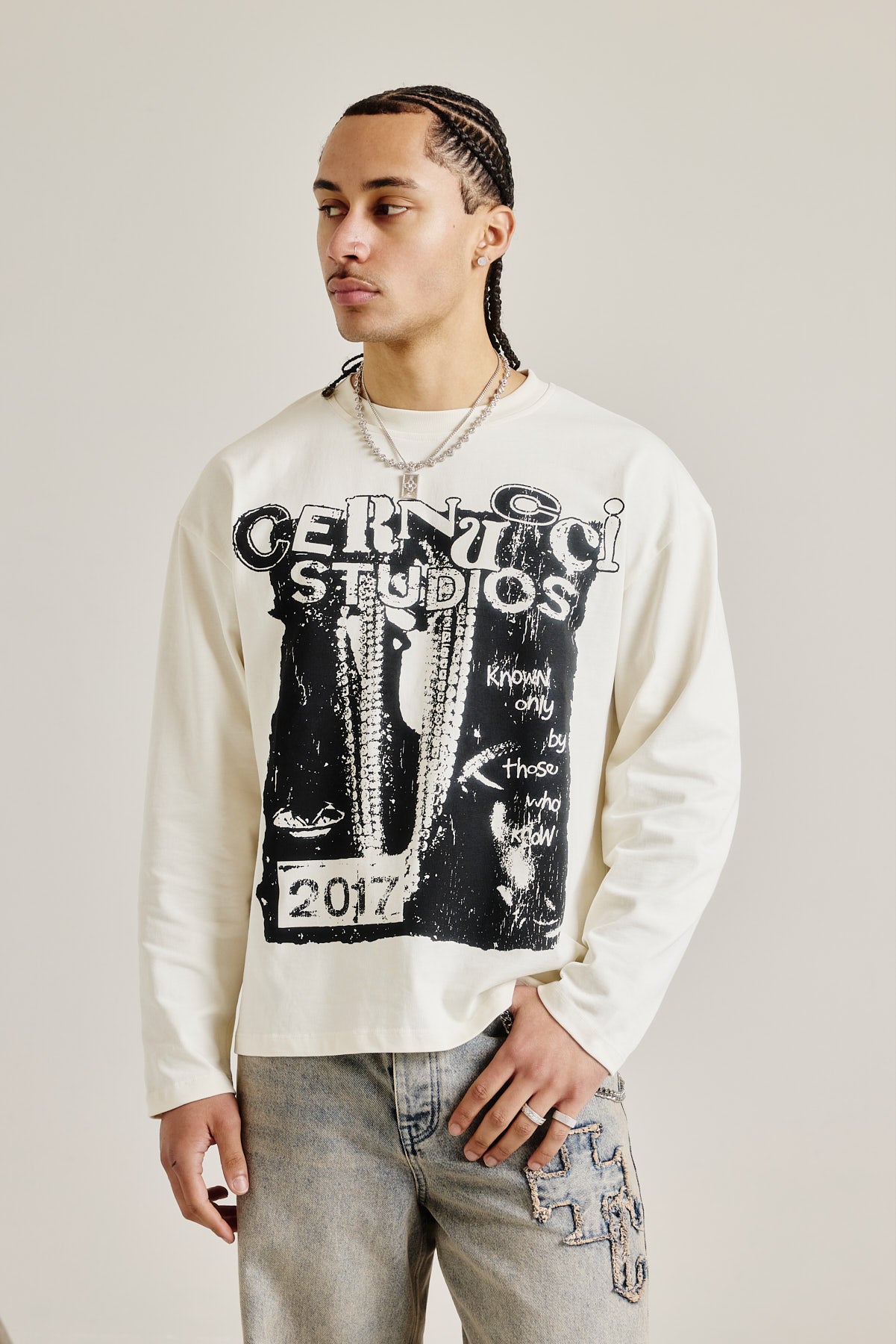 Long Sleeve Cernucci Studios Chain T-Shirt - Off White