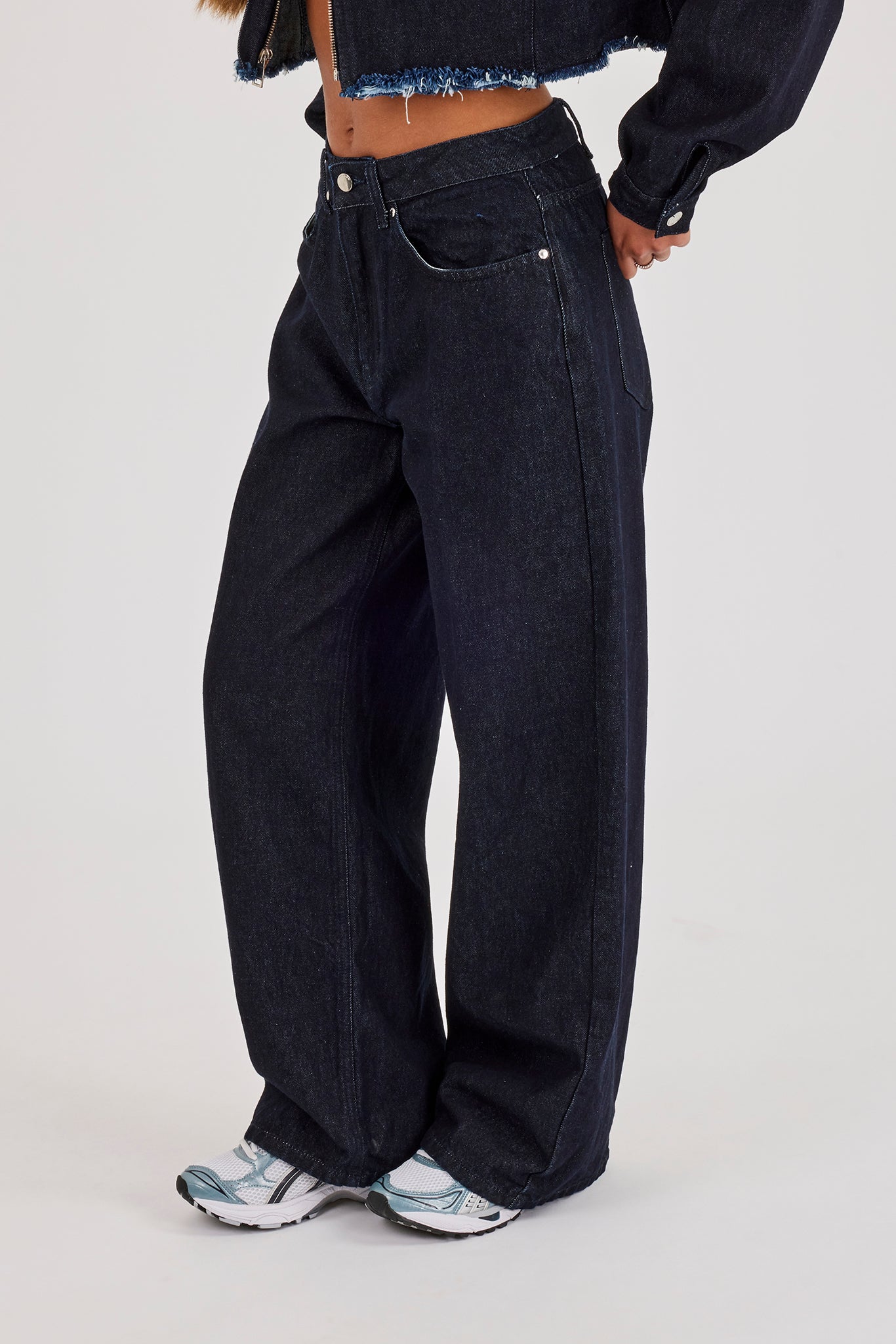 Womens Low Rise Baggy Jean - Indigo