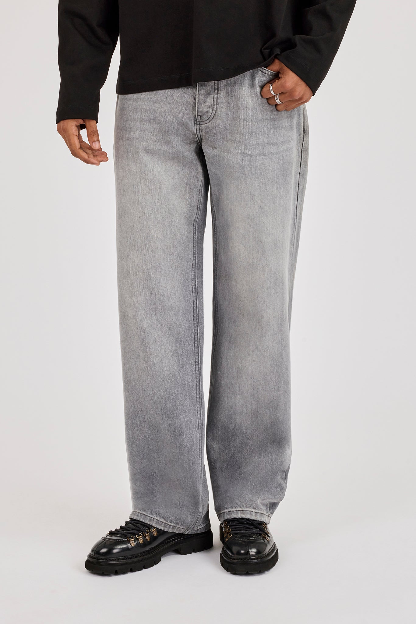 Mens Relaxed Jean - Washed Grey