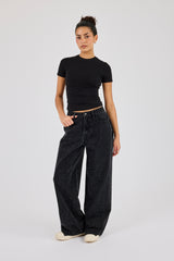 Strassbesetzte Baggy-Jeans mit niedrigem Bund – Verwaschenes Schwarz