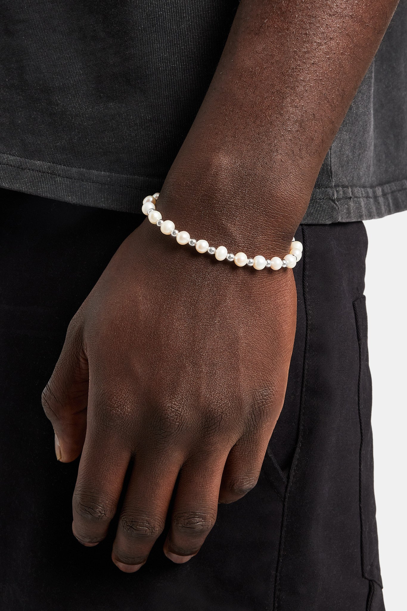 Süßwasserperlen- und Perlenarmband - Weiß