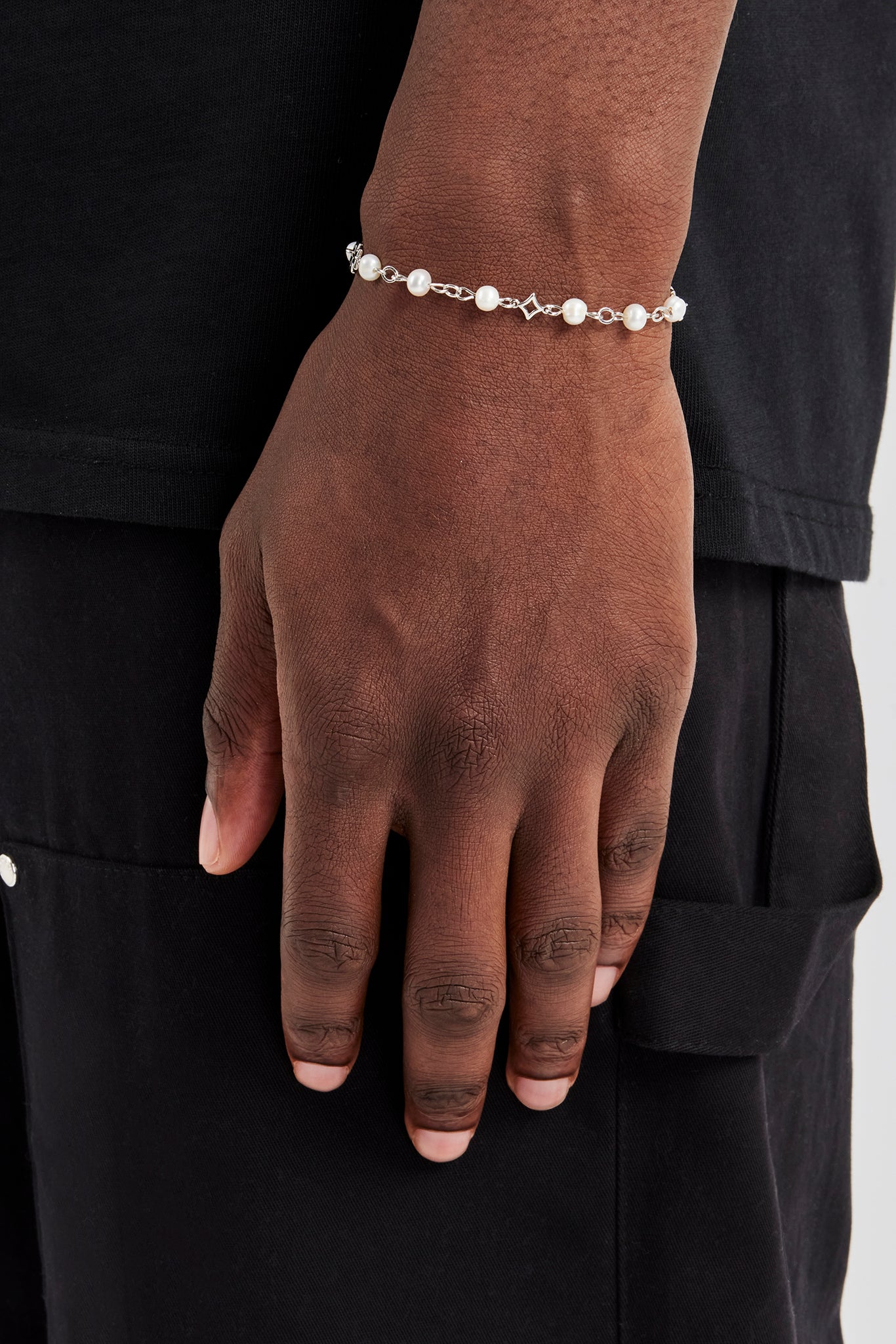 Freshwater Pearl Motif Outline Bracelet - 4mm