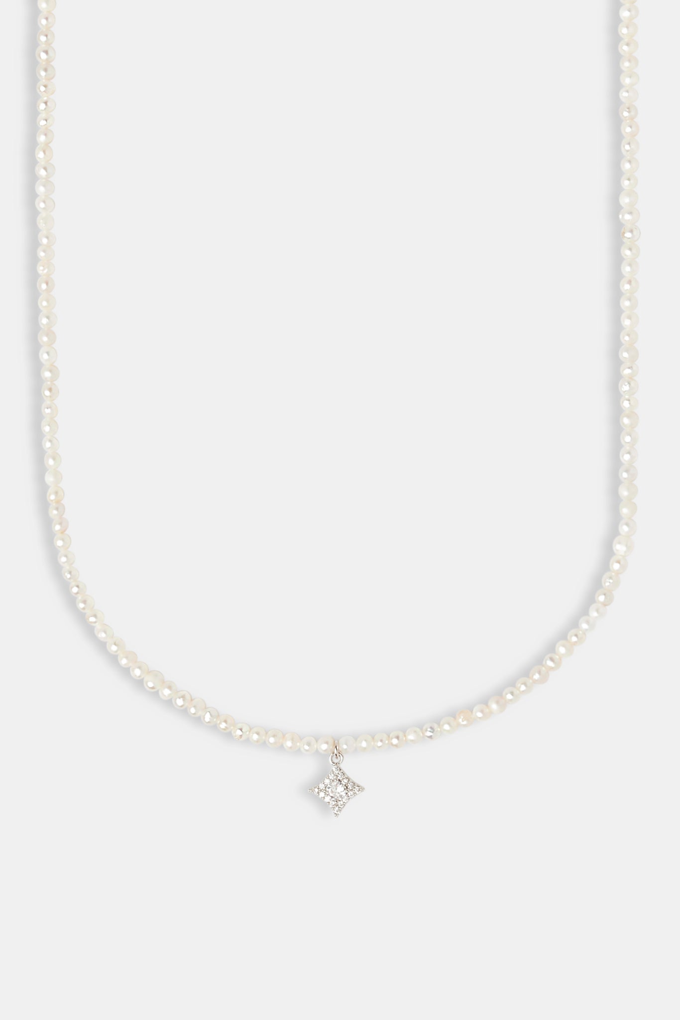 Iced Star Motif  Freshwater Pearl Necklace - 10mm