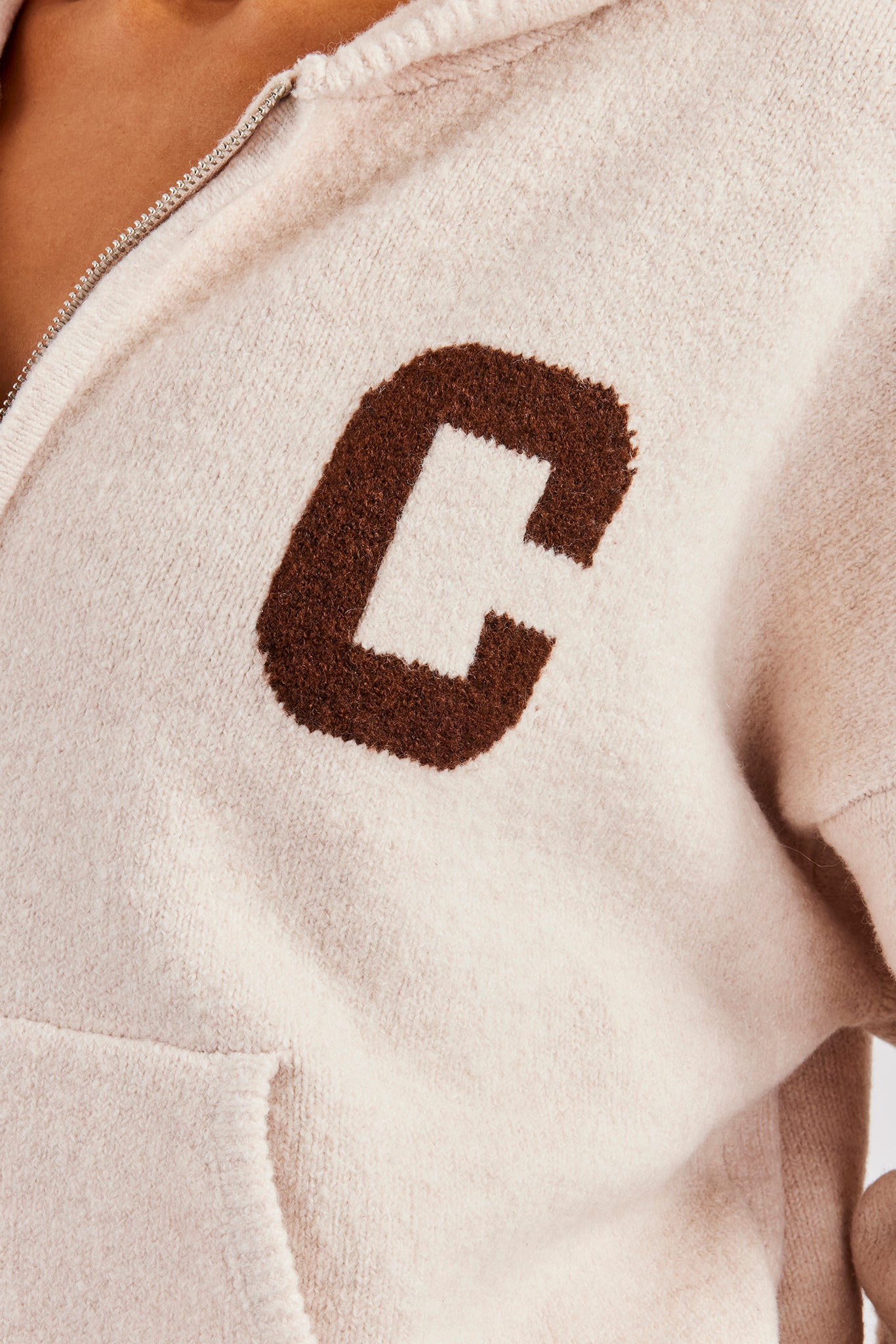 Strickpullover mit durchgehendem Reißverschluss und Kapuze - Off White