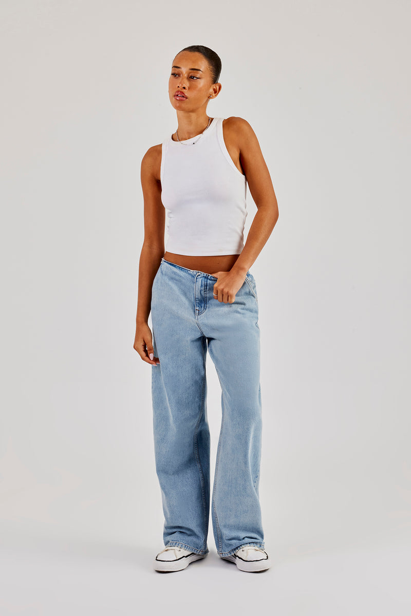 Baggy-Jeans mit Bunddetail – Bleach Wash