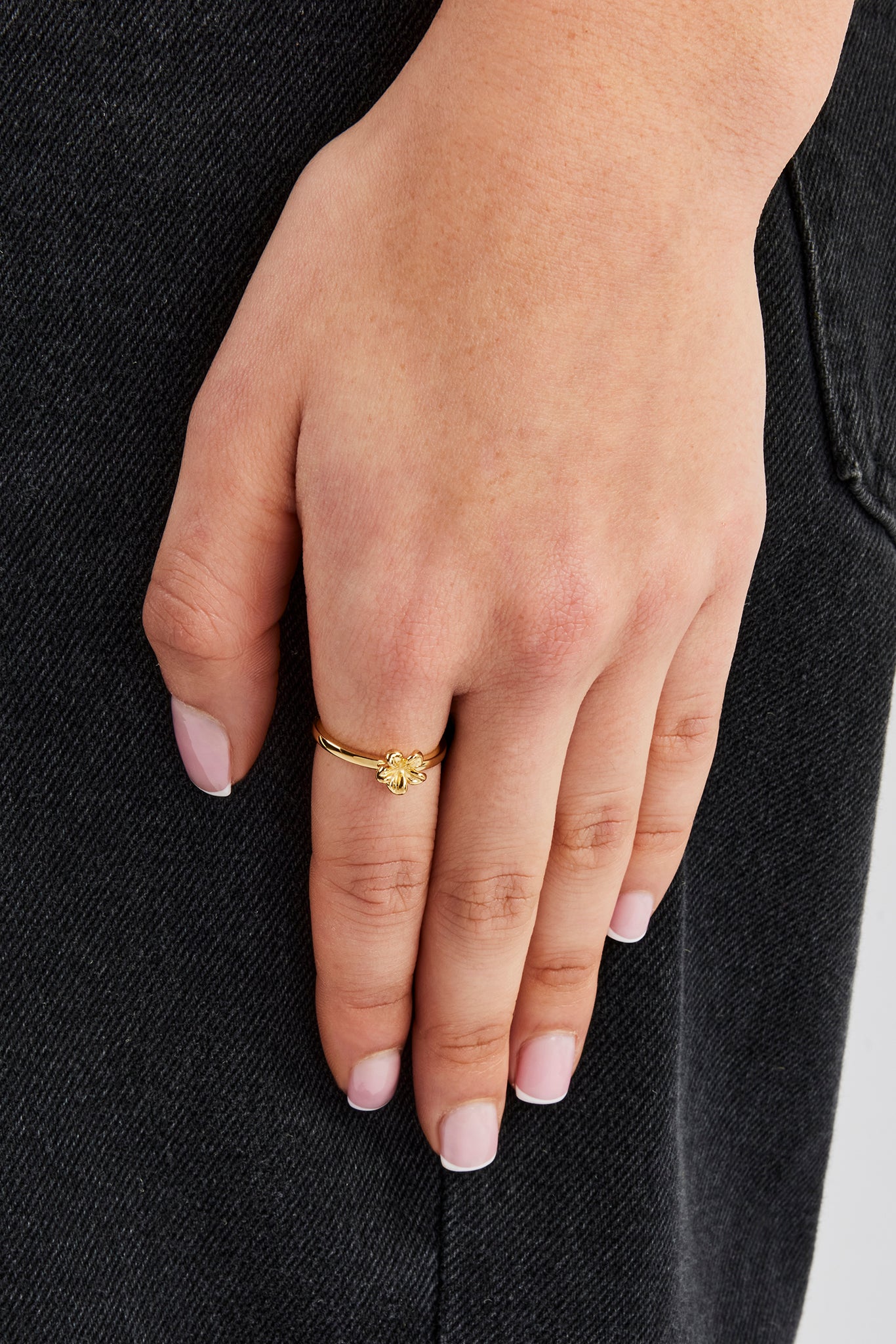 Polished Flower Ring - 12mm