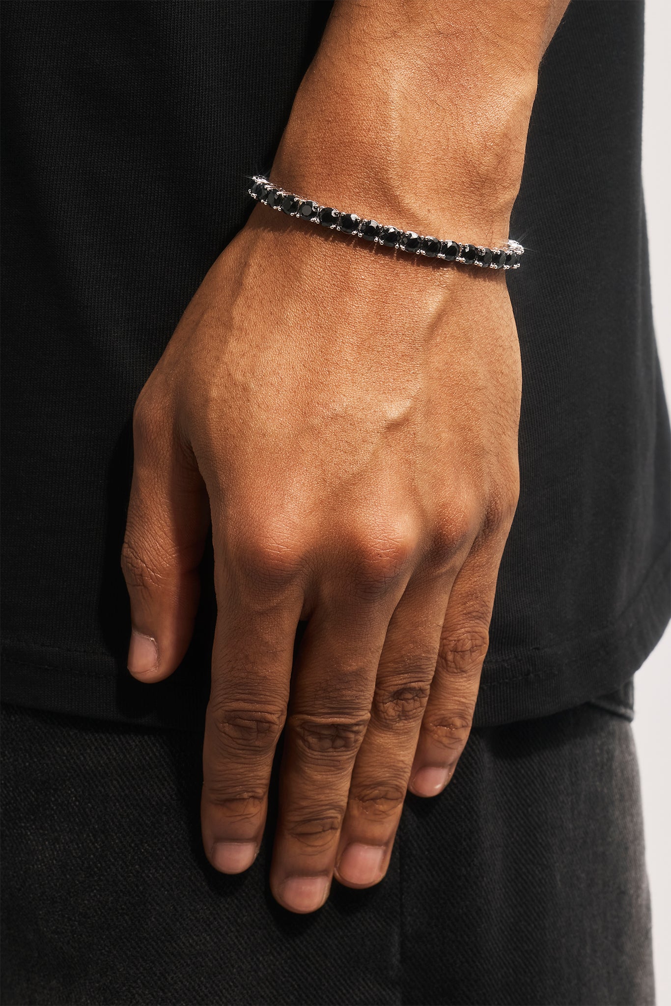 Black Tennis Bracelet - 5mm - White