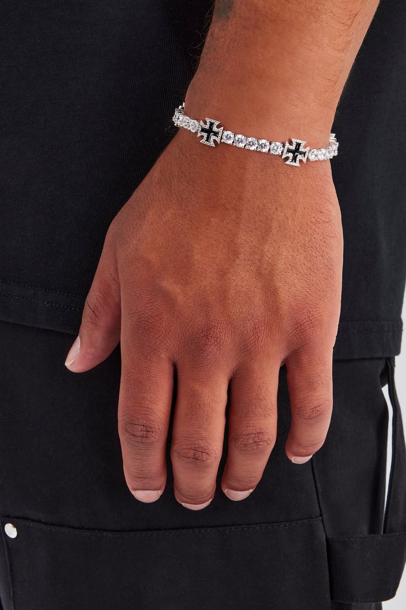 CH-BLKCRSTCH-WGM_CH-BLKCRSTBR-