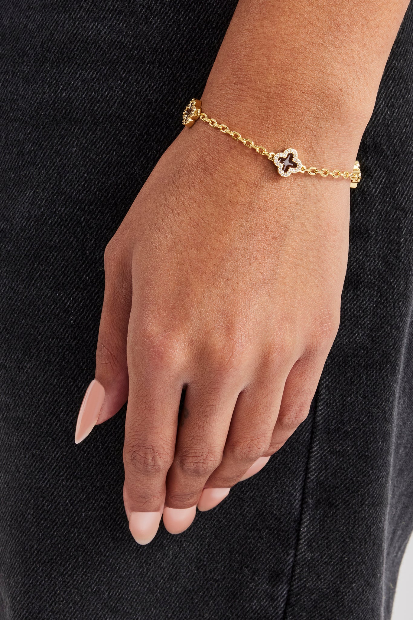 10 mm Rolo-Gliederarmband mit Schokoladen-Emaille-Motiv – Gold