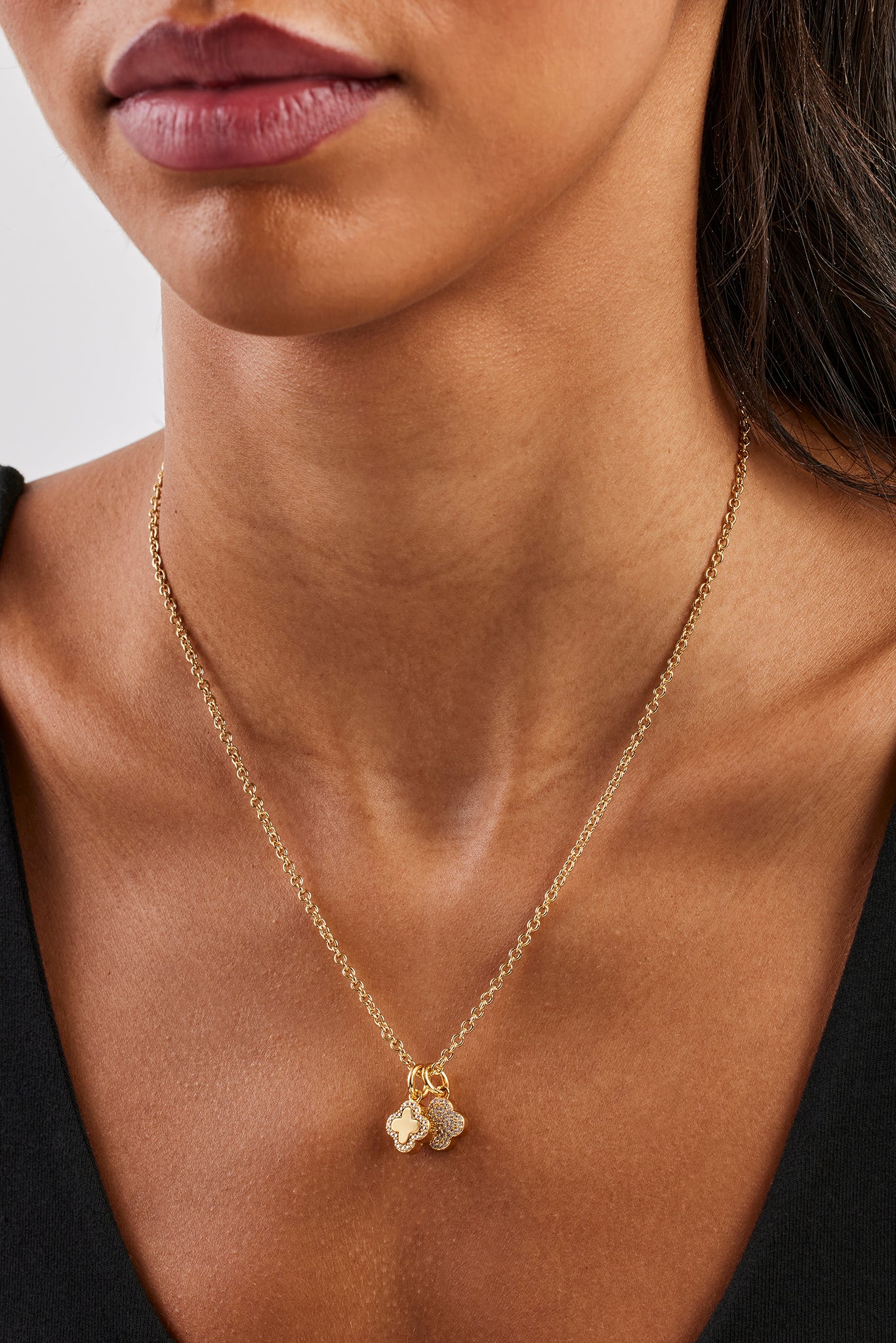 Halskette mit Anhänger mit Doppelmotiv – 10 mm – Gold