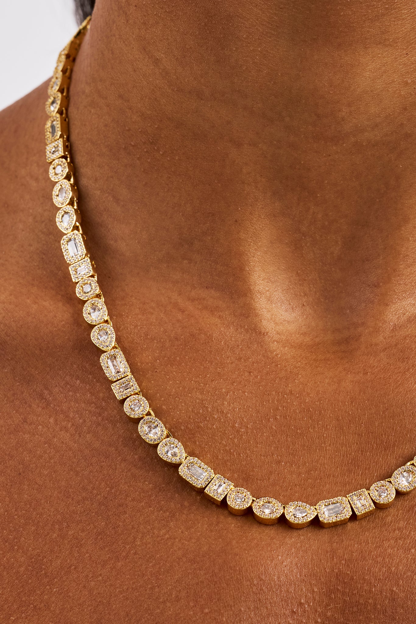 Mixed Shape Cluster Chain - 6mm - Gold