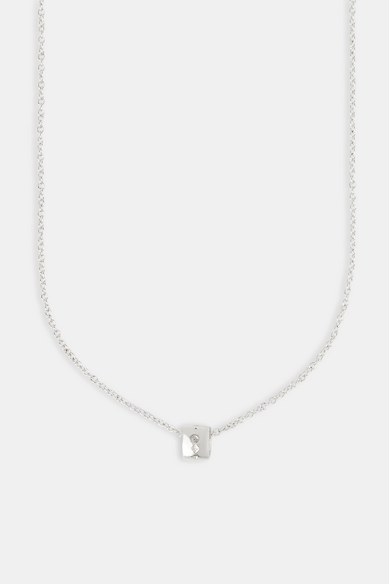 Gravierte Creolen-Rolo-Halskette – 12 mm – Weiß