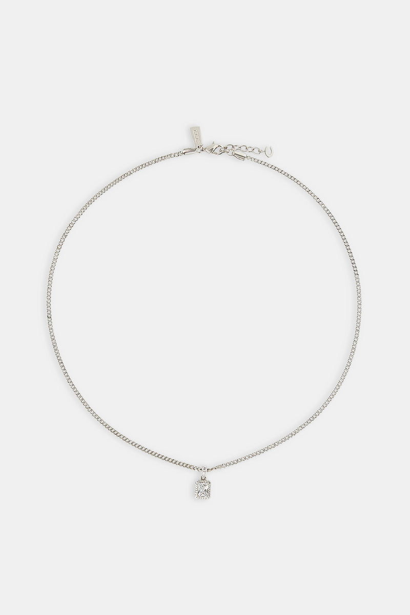 Halskette mit vereistem Lünettenanhänger – 10 mm