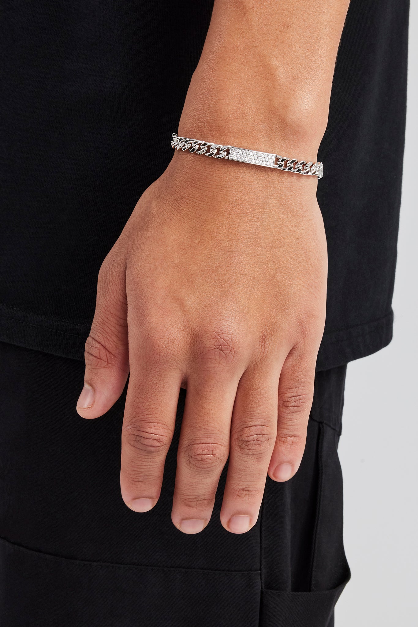 Kubanisches Armband mit Iced Pave-Mitte – 6 mm