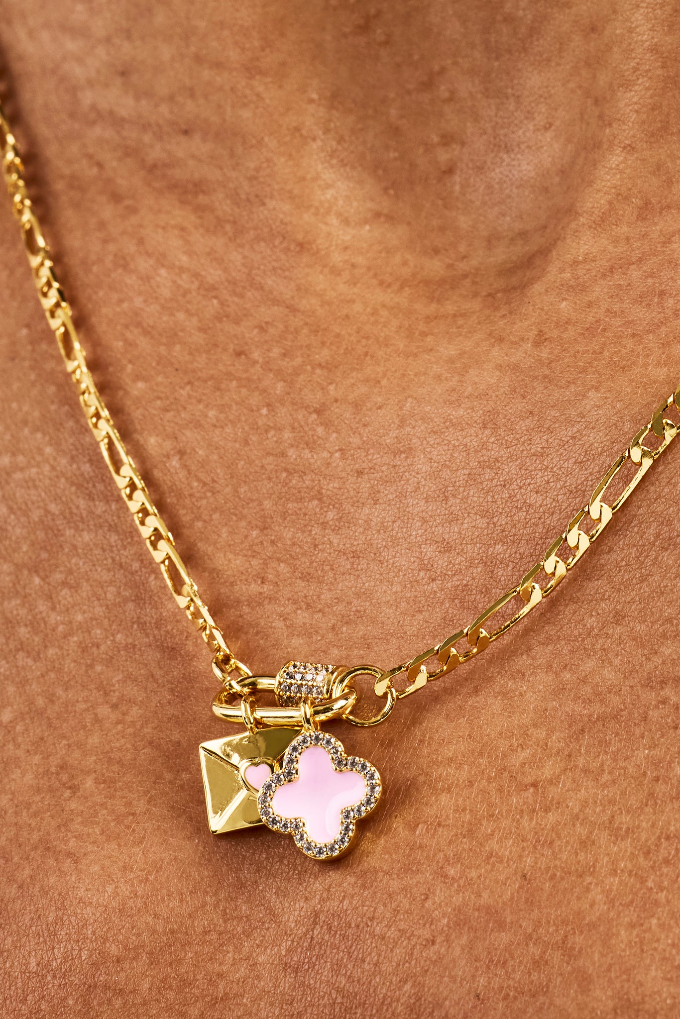 Iced Bar Pendant & Pink Enamel Motif Necklace - 10mm -  Gold