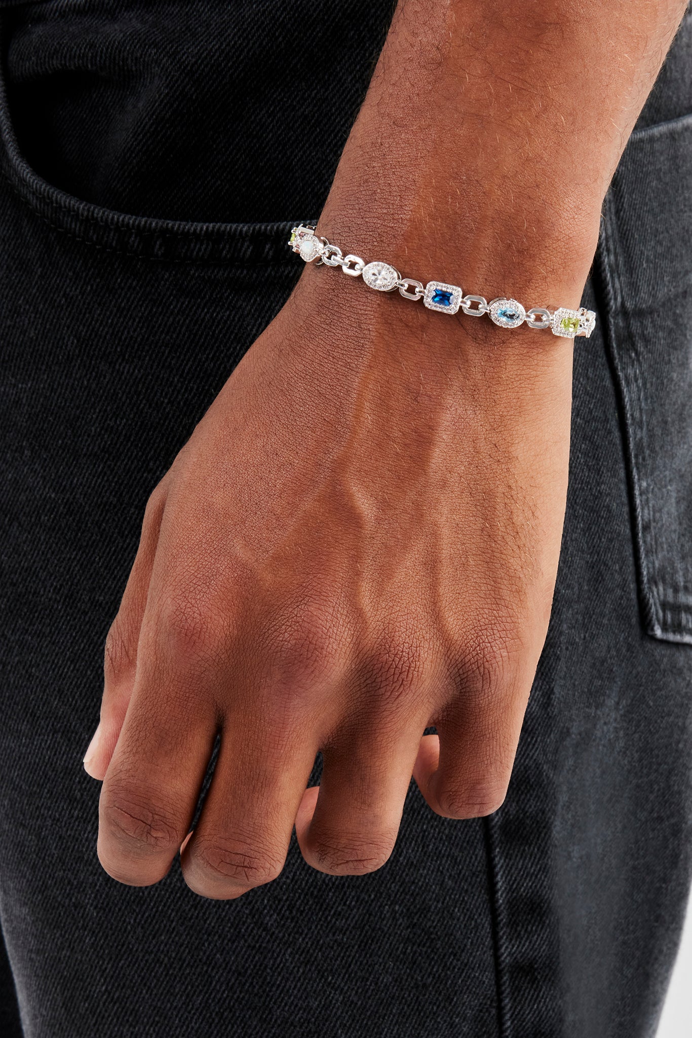 Gliederarmband mit gemischten Edelsteinen und Opalen im Eisdesign – 6 mm