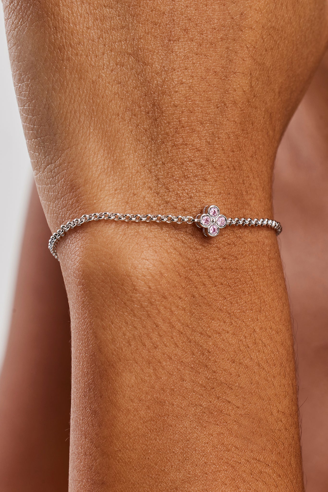 Iced Pink Motif Rolo Bracelet - 6mm - Gold