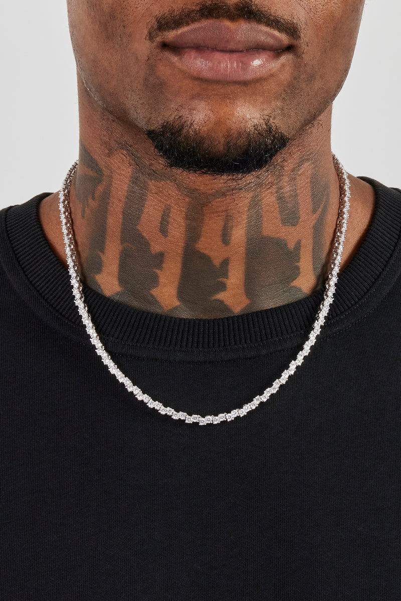 Tenniskette mit gemischten quadratischen Steinen – 3 mm