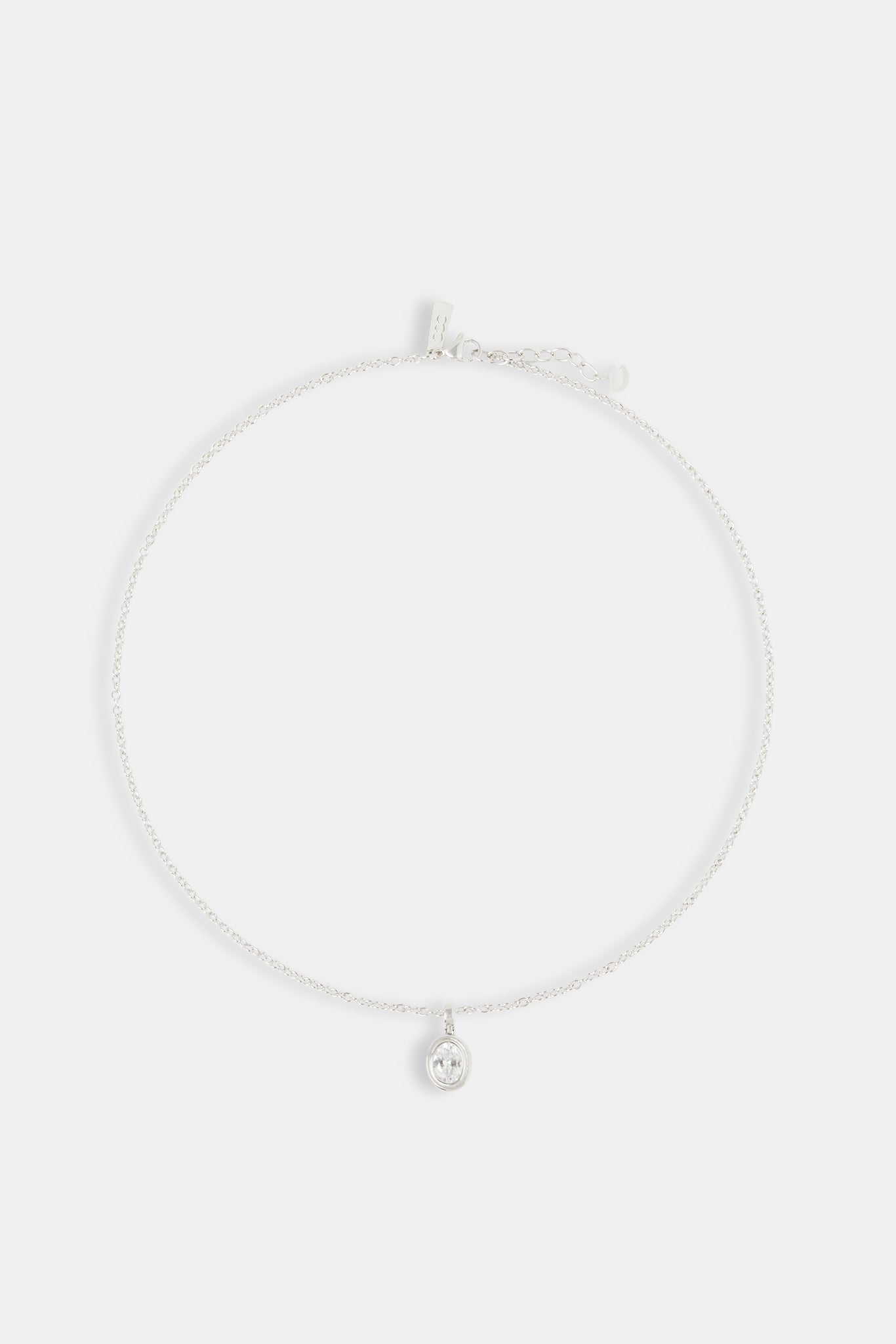 Halskette mit ovalem Zirkonia-Anhänger – 12 mm – Weiß