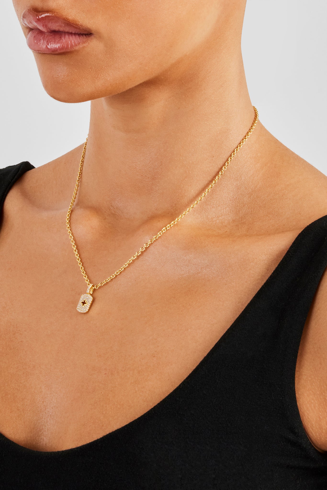 Pave Cut Out Motif Tag Necklace - 15mm - Gold