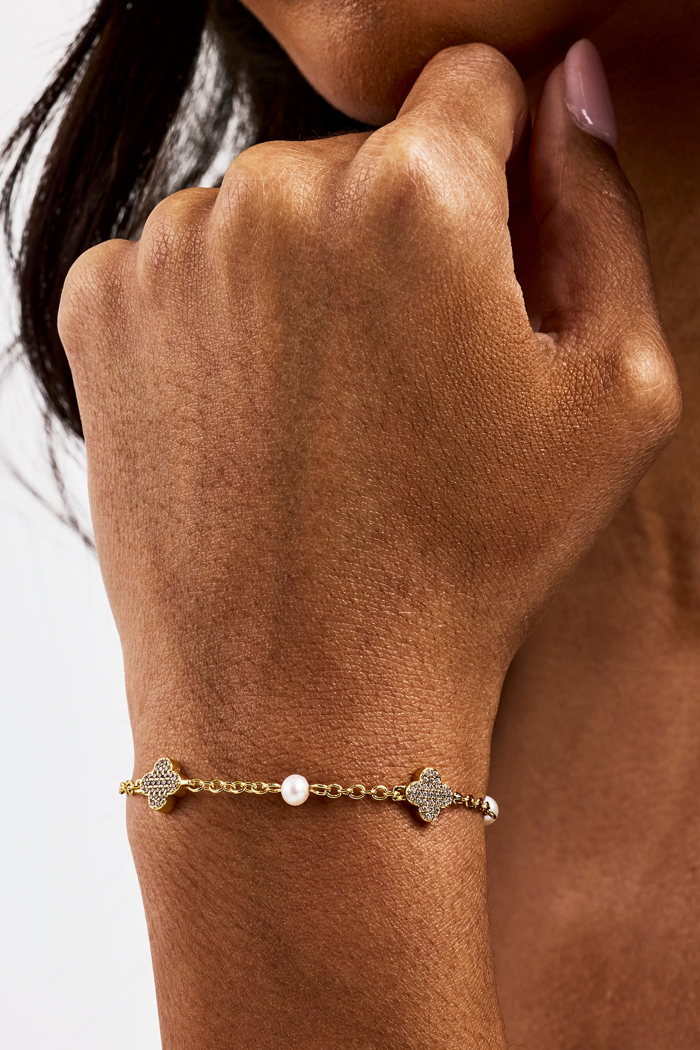 Pearl & Iced Motif Bracelet - 8mm - Gold