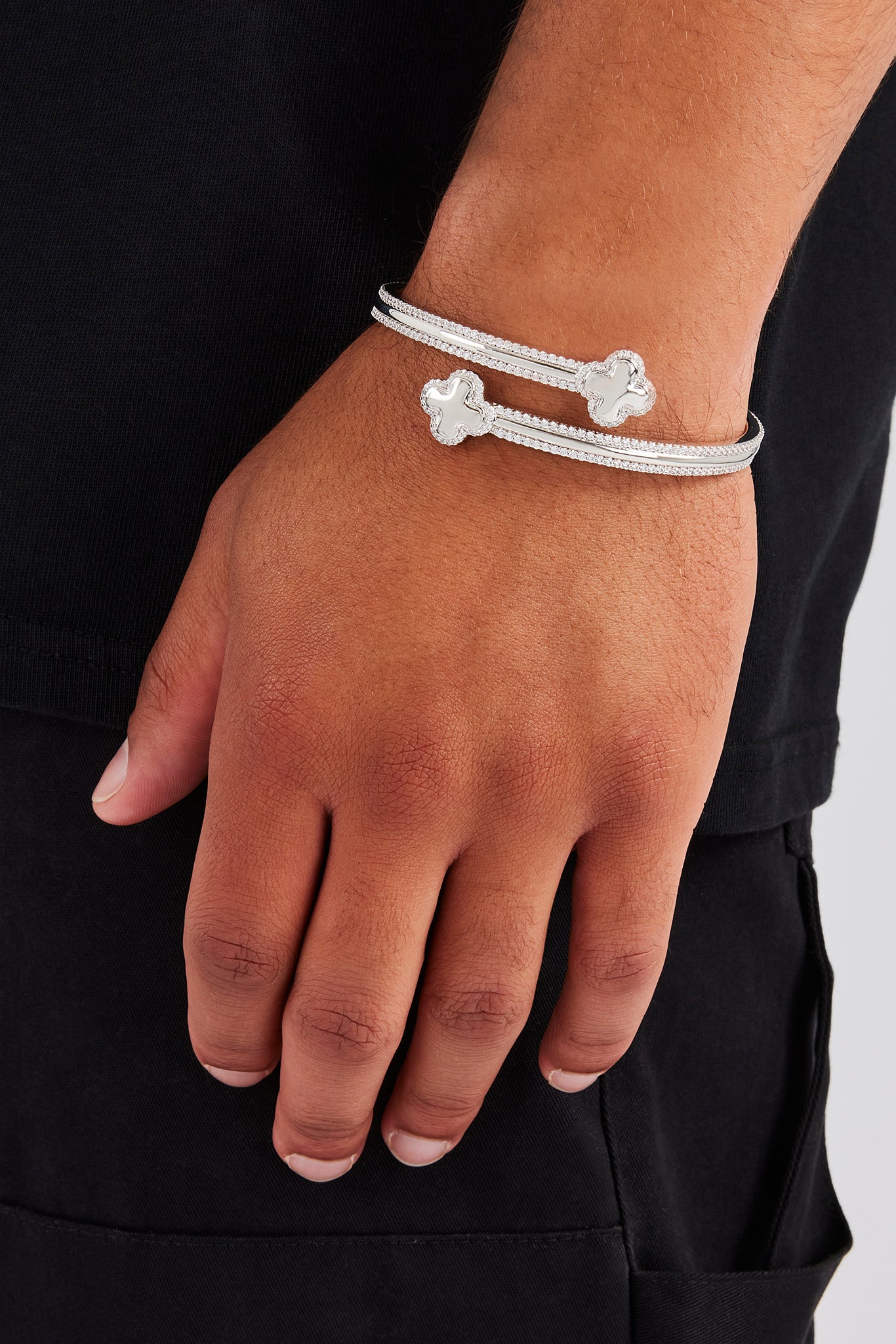 Polished & Iced Motif Bangle - 10mm