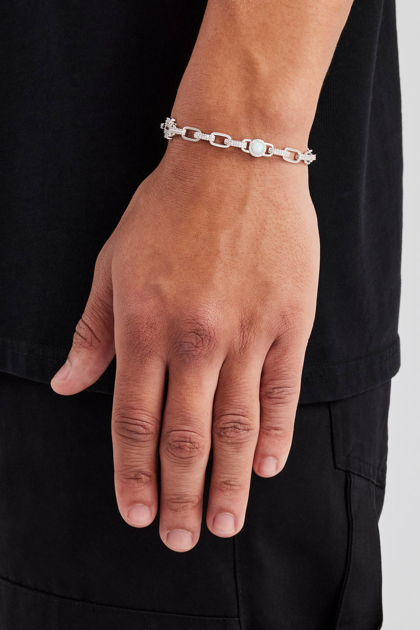 Poliertes und vereistes Gliederarmband mit Edelsteinmotiv – 6 mm