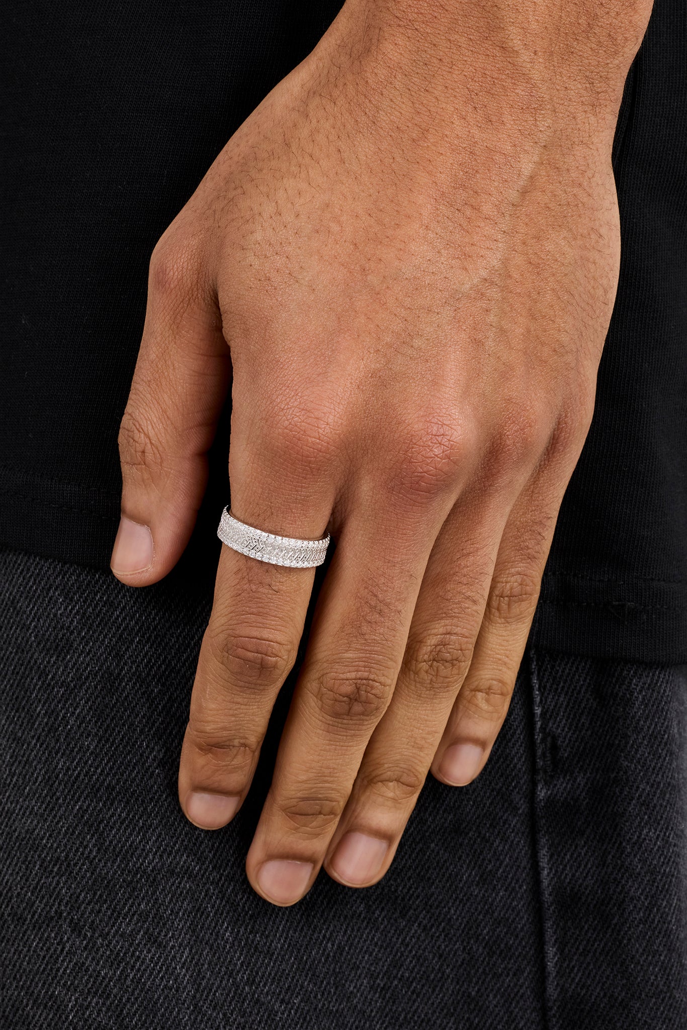 Textured & Iced Band Ring - 6mm - White