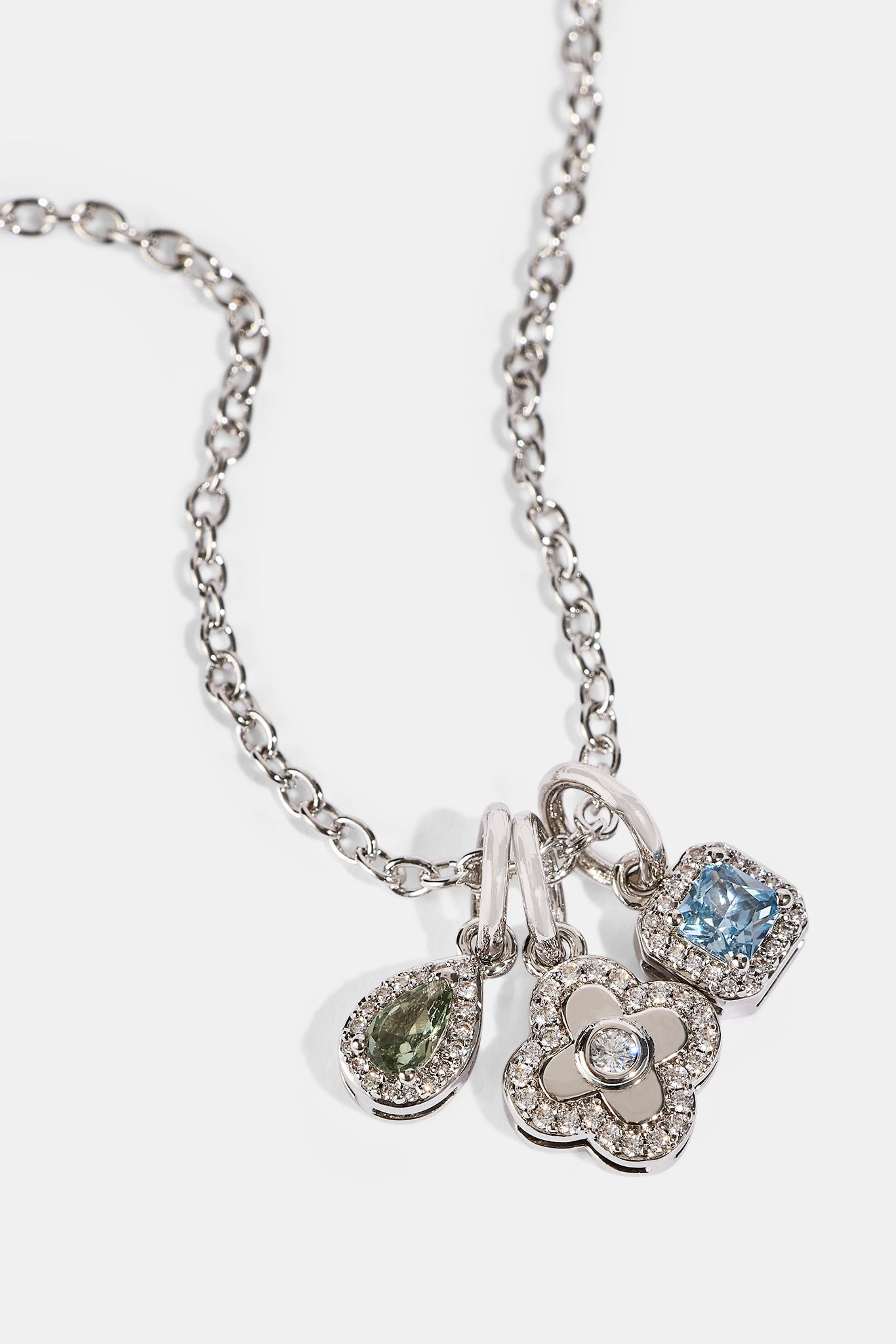 Triple Motif and Multigem Necklace - 10mm - White