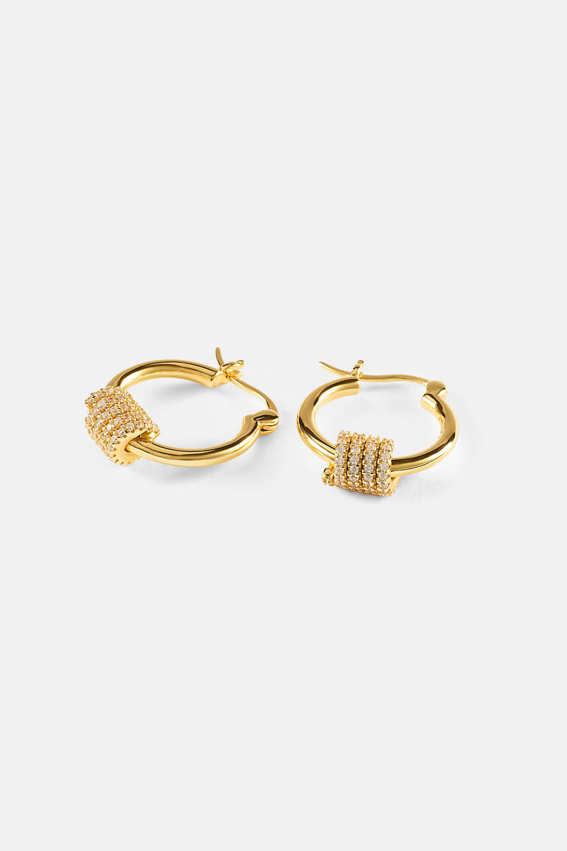 Polierte Wickel-Creolen mit Eisverzierung – 18 mm