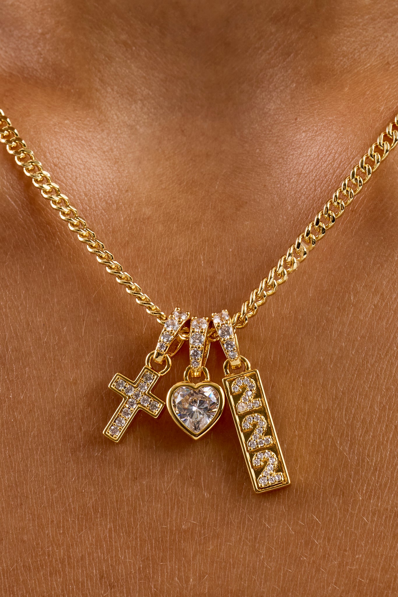 Heart Triple Motif Necklace - 12mm - Gold