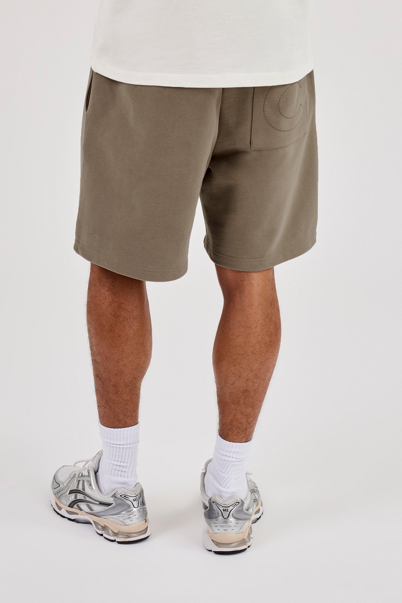 Cernucci Puff Print Relaxed Shorts - Taupe
