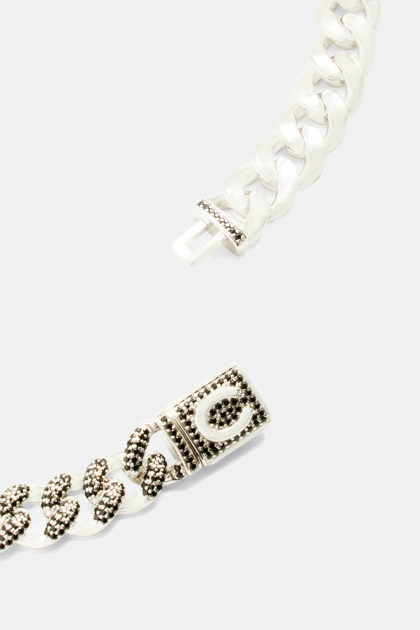 10 mm halb polierte, halb vereiste schwarze kubanische Zirkoniakette