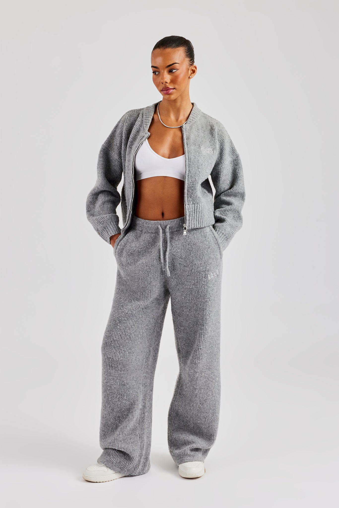 Knitted Tracksuits – Cernucci