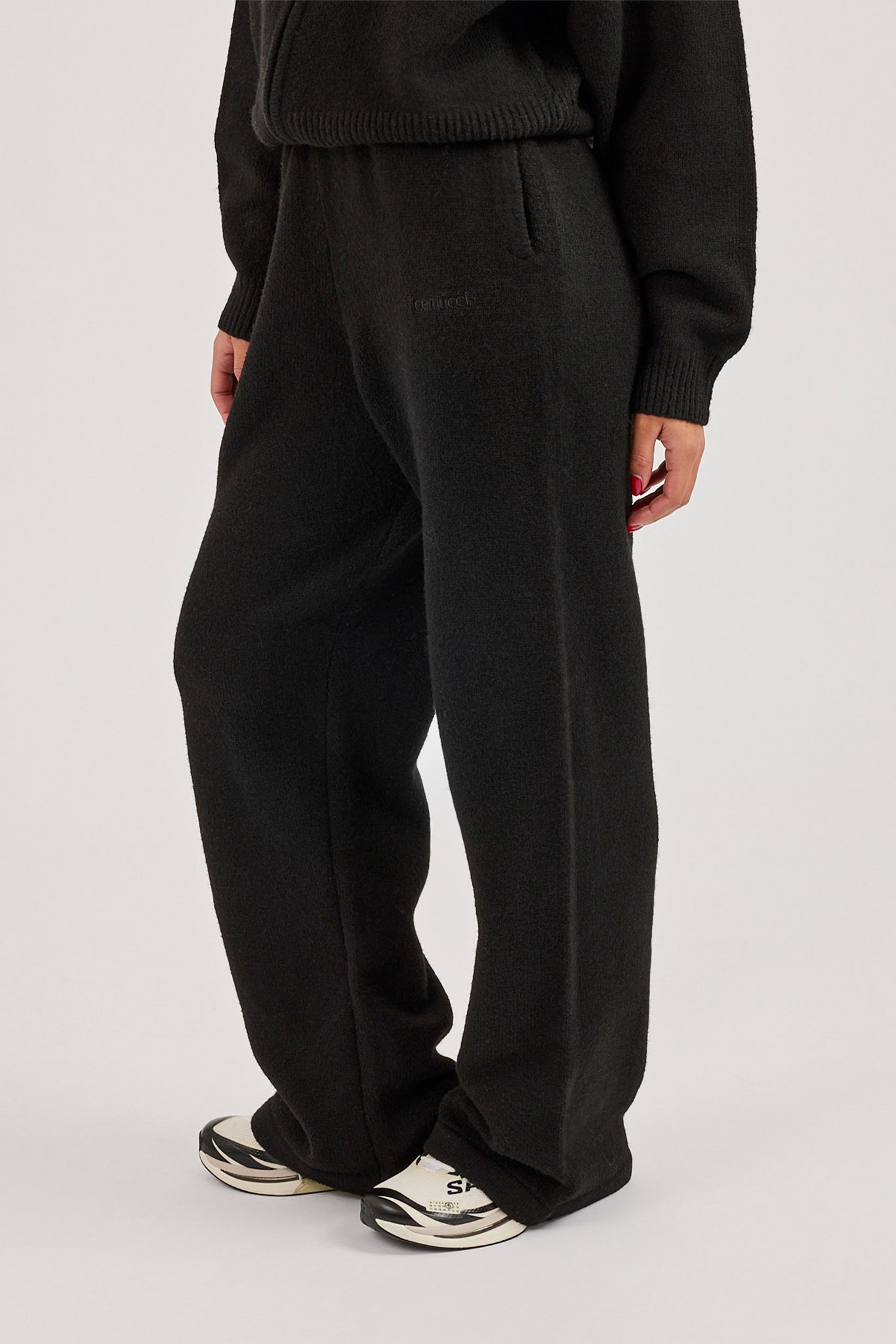 Knitted Embroidered Logo Wide Leg Jogger - Black