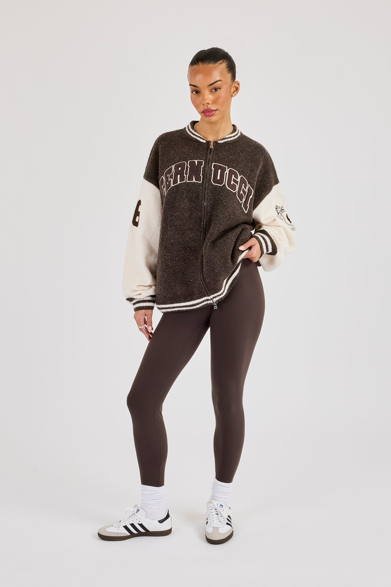 Strick-College-Bomberjacke – Schokolade