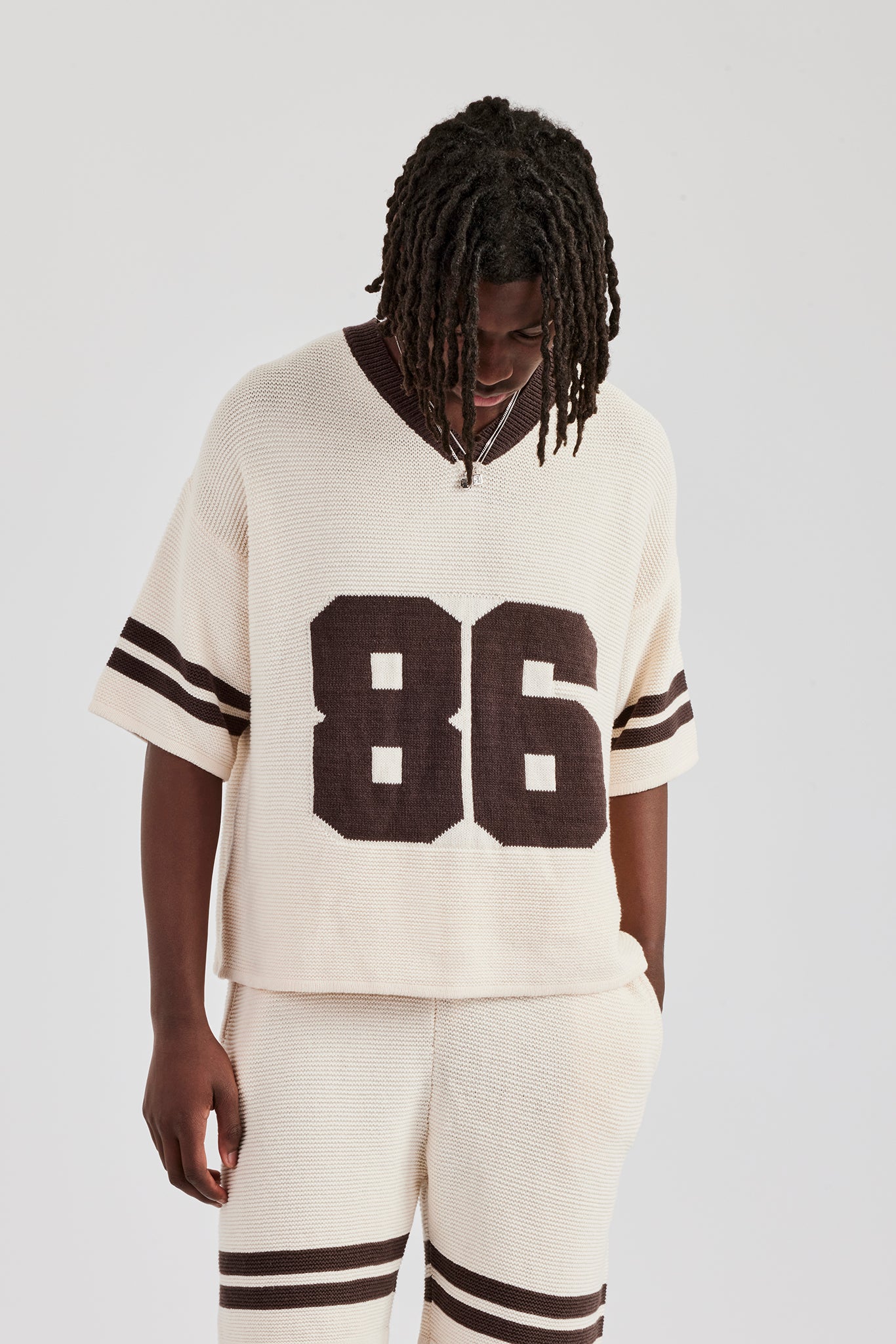 Oversize-Strickjersey und Shorts im Kastendesign – Off White