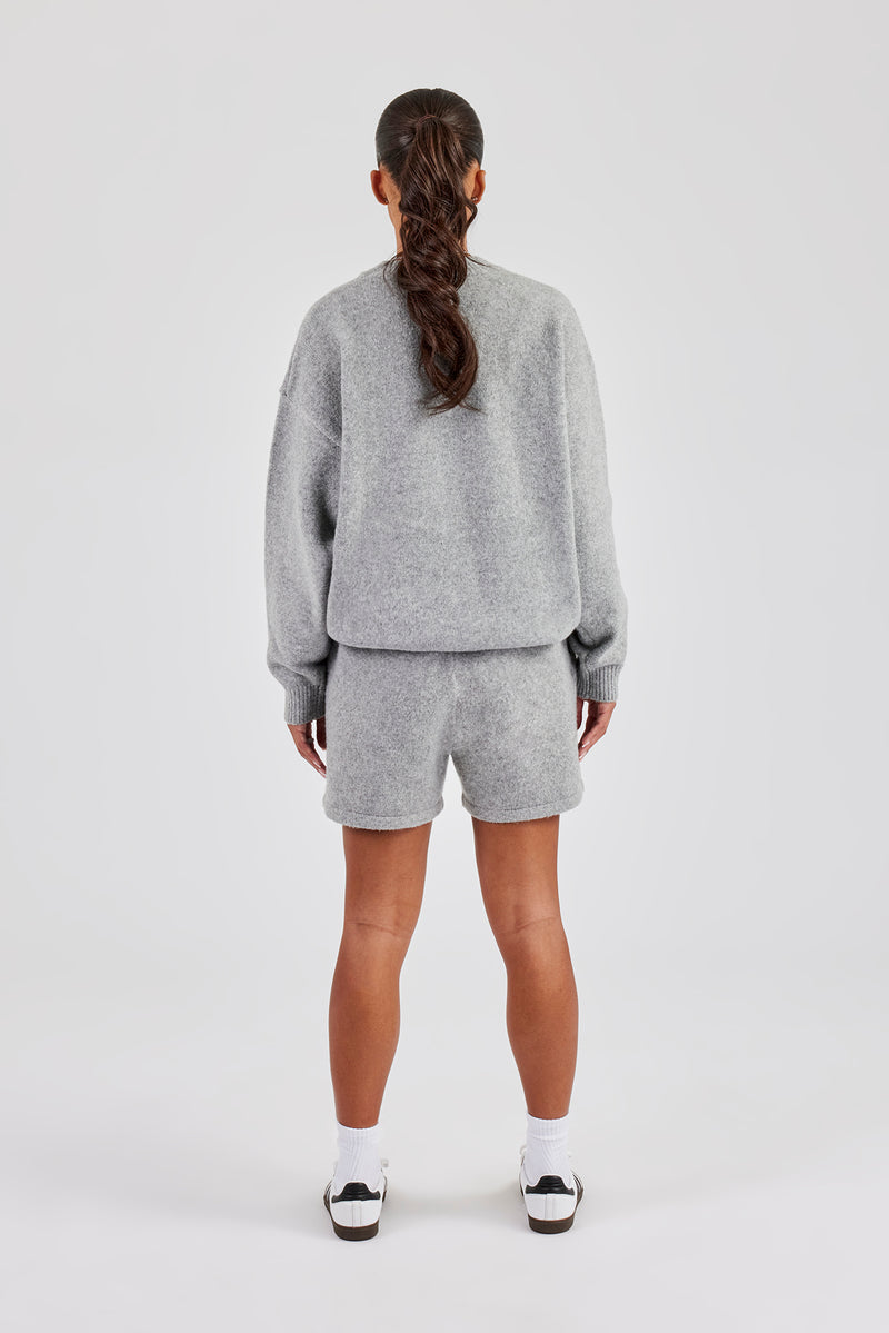 C Strickpullover und Shorts - Grau
