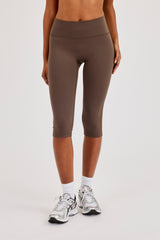 Sculpting Capri Pant - Chocolate
