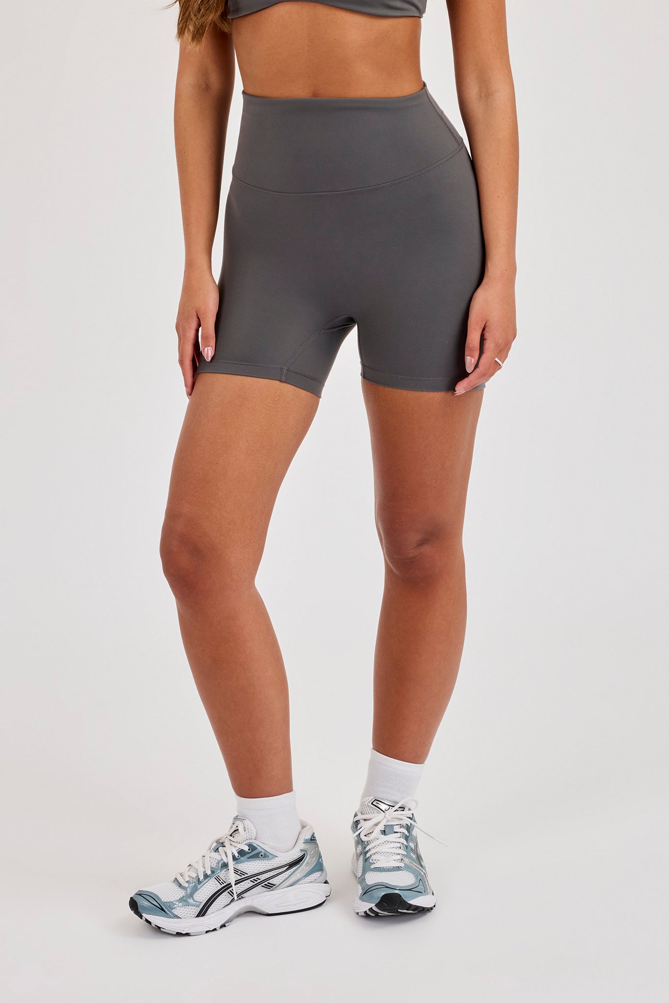 Classic Short - Granitgrau