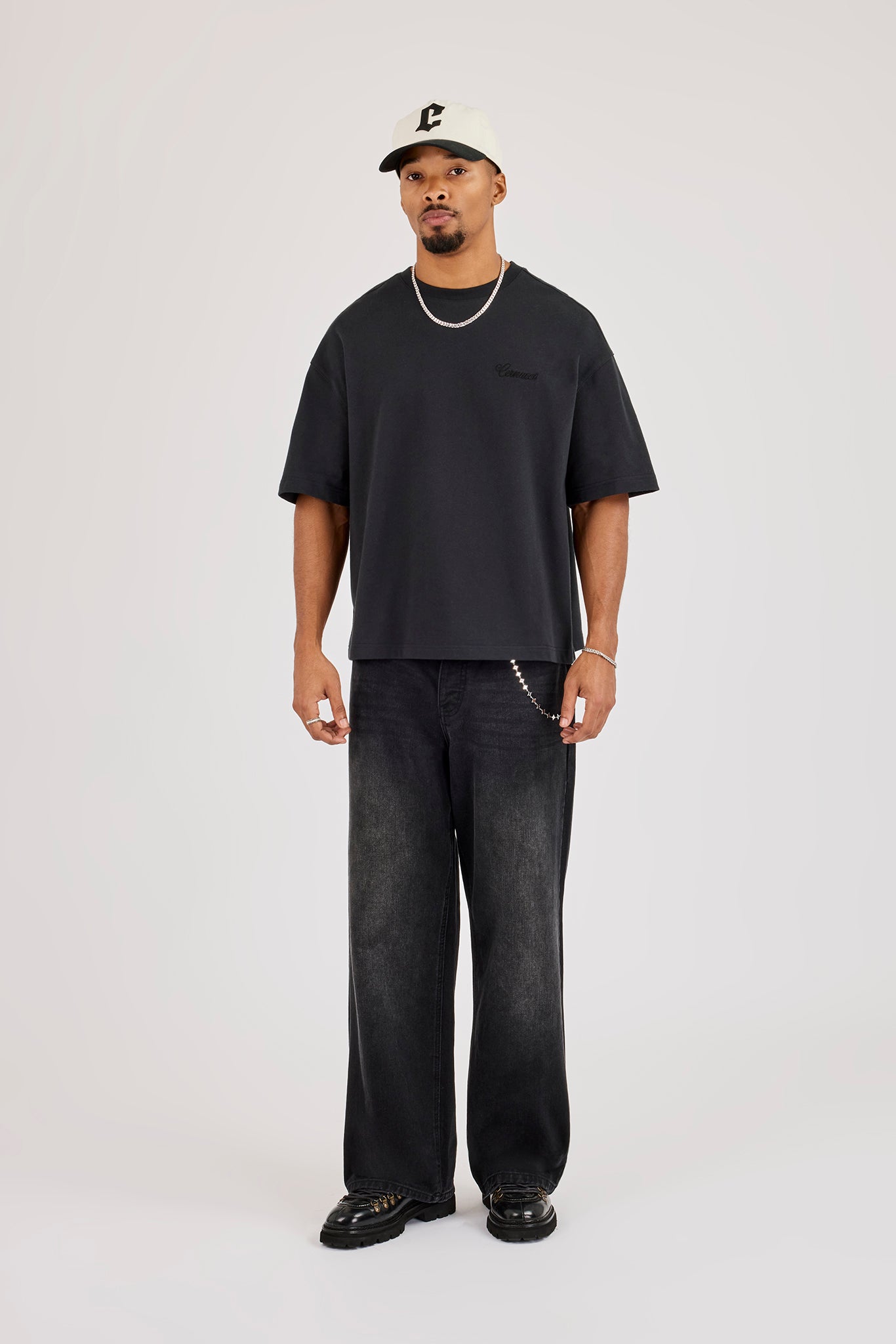 Mens Baggy Jean & 10mm Star Outline Jean Chain - Washed Black