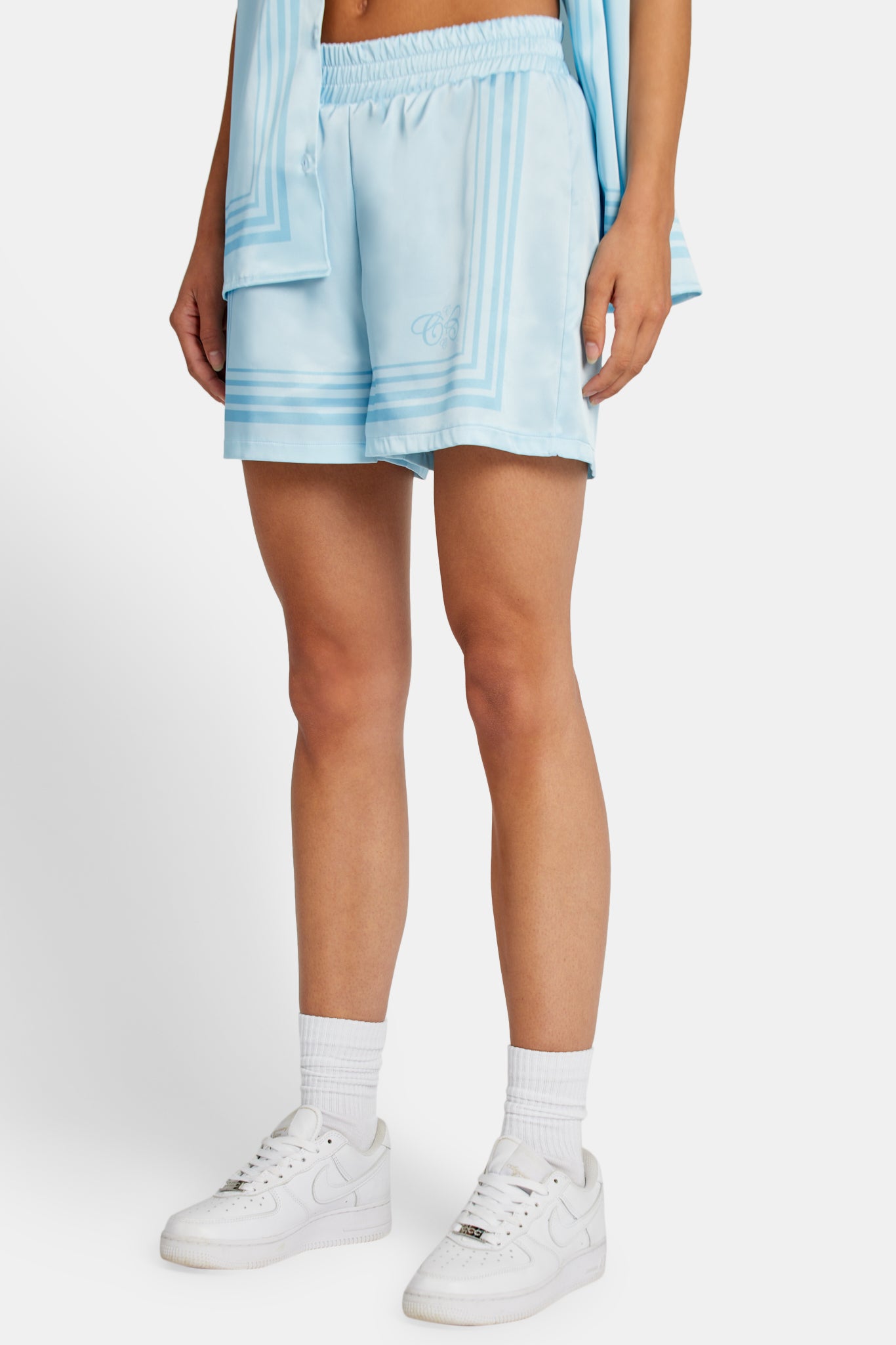 Satin-Shorts mit C-Logo-Bordüre - Blau