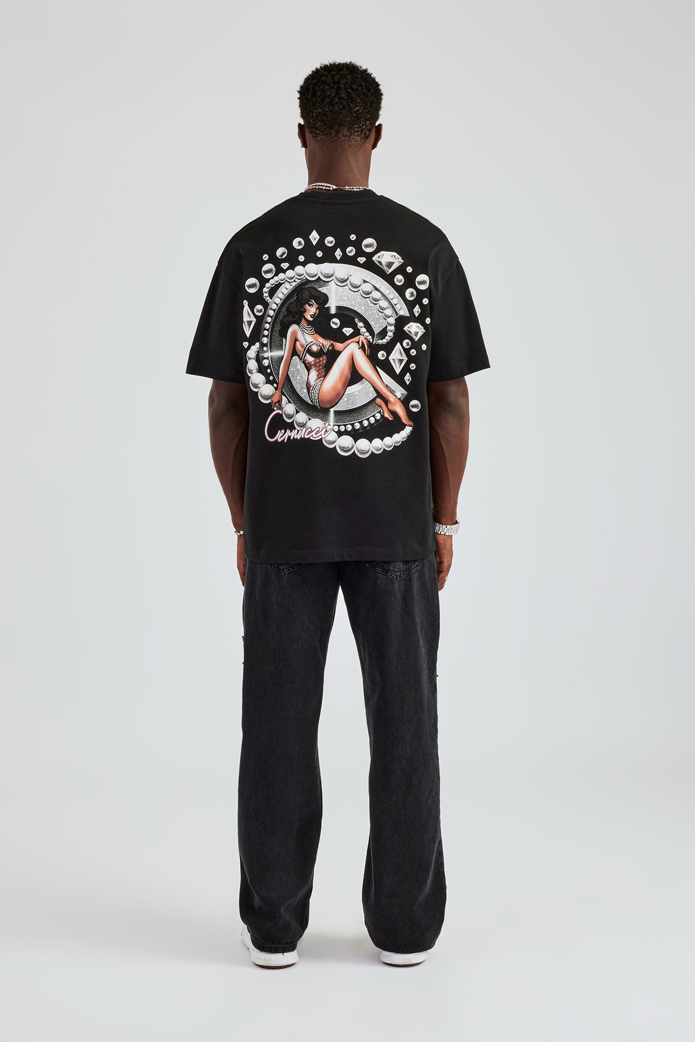 Pearl and Diamond C Graphic Oversized T-Shirt - Black | Mens Tees