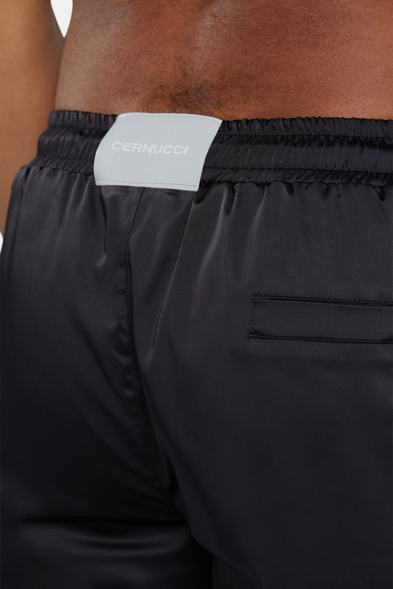 Schwere Satin-Shorts - Schwarz